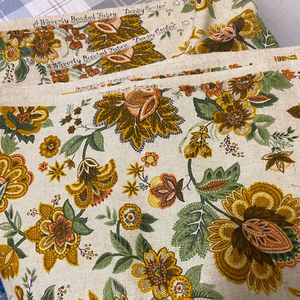 Waverly Bonded Fabric Vintage “Danby Center”